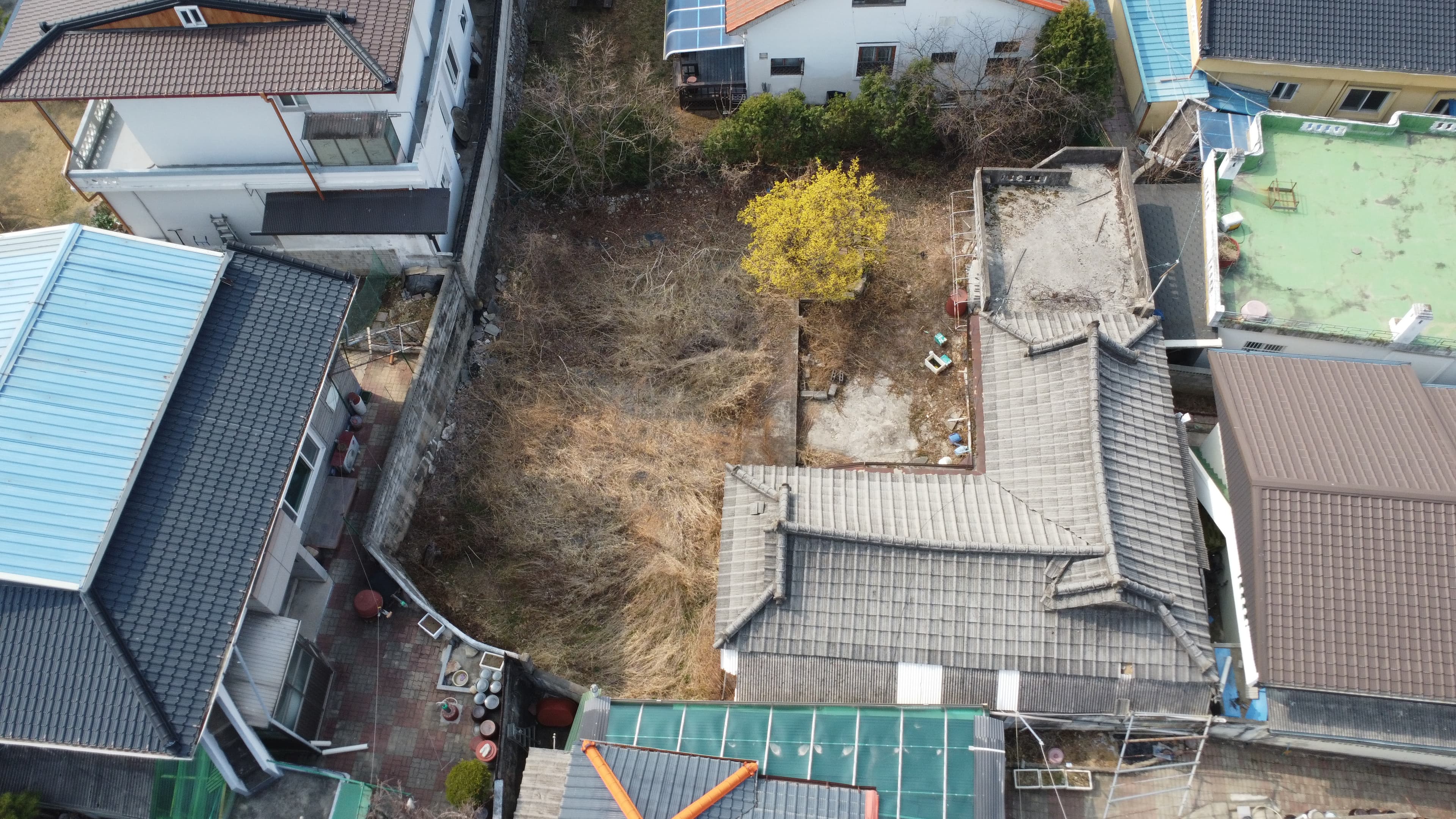 Rural House in Haenam